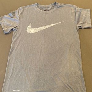 Nike Men’s small grey Dri-Fit t-shirt